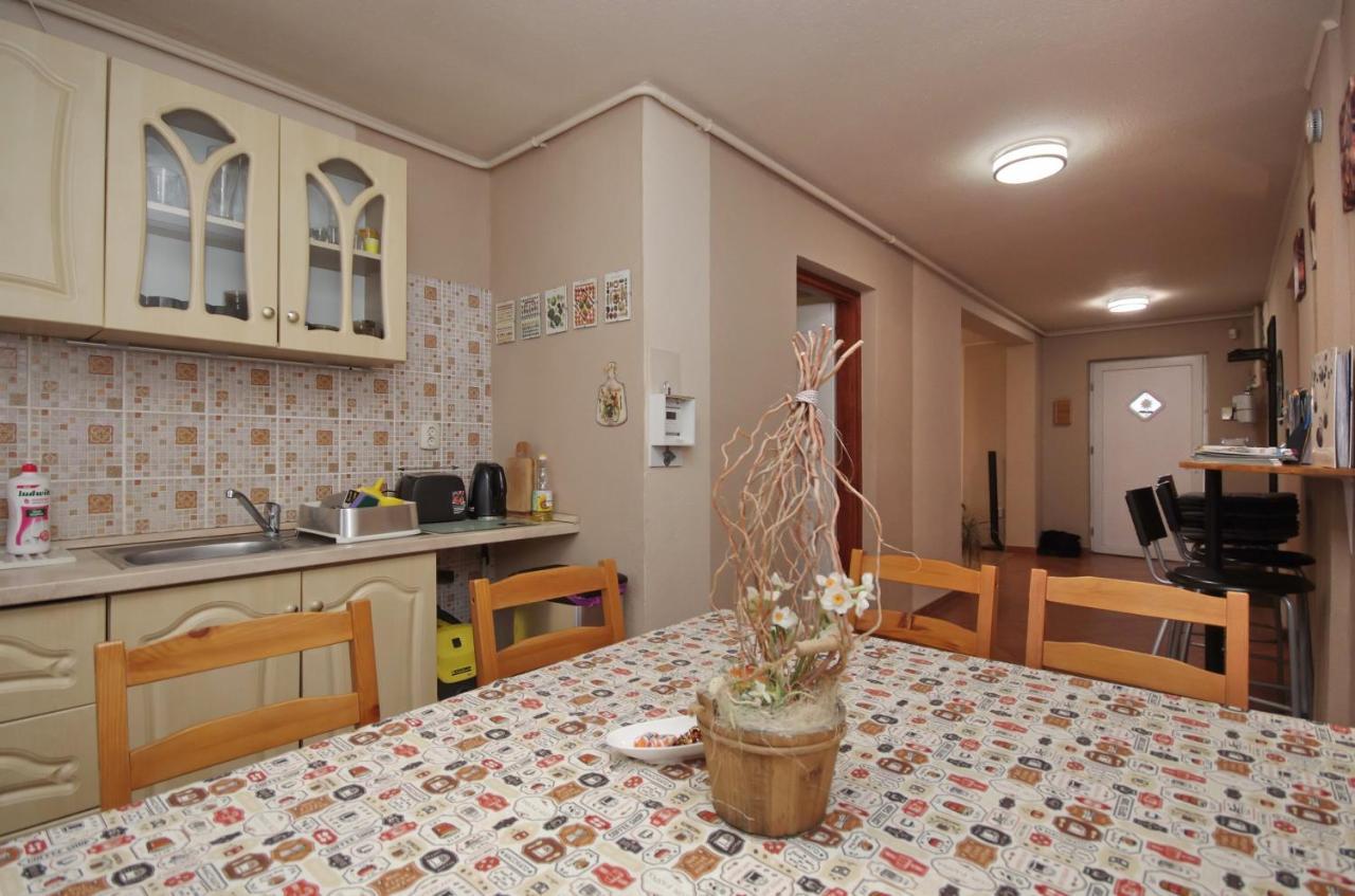 Bodza Apartman Gyula Eksteriør bilde